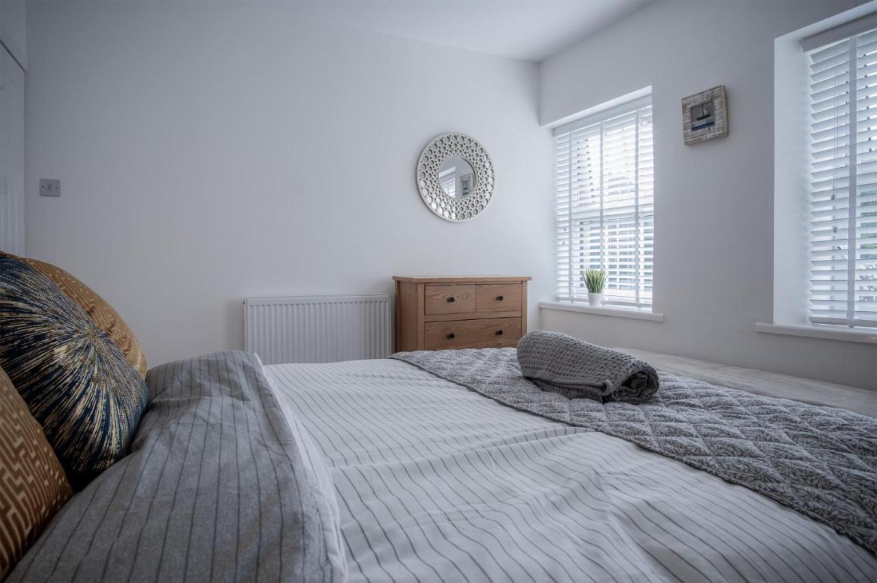 Hawtree Cottage - 2 Bedroom Cottage - Tenby Exterior photo