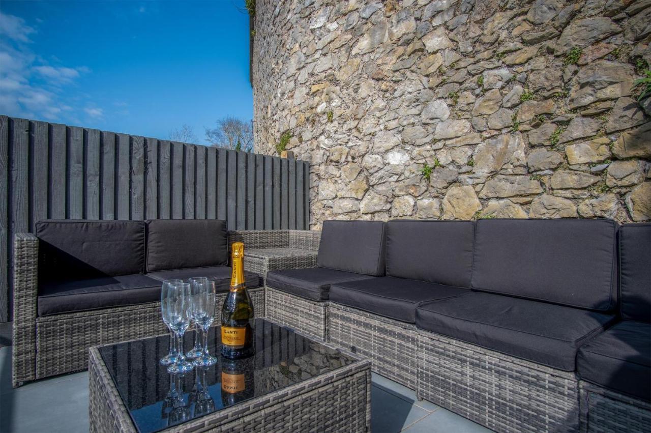 Hawtree Cottage - 2 Bedroom Cottage - Tenby Exterior photo