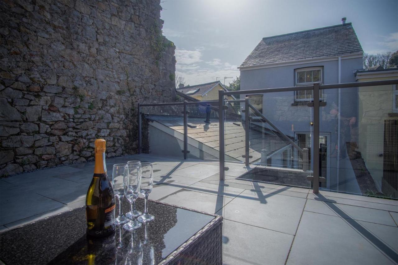 Hawtree Cottage - 2 Bedroom Cottage - Tenby Exterior photo